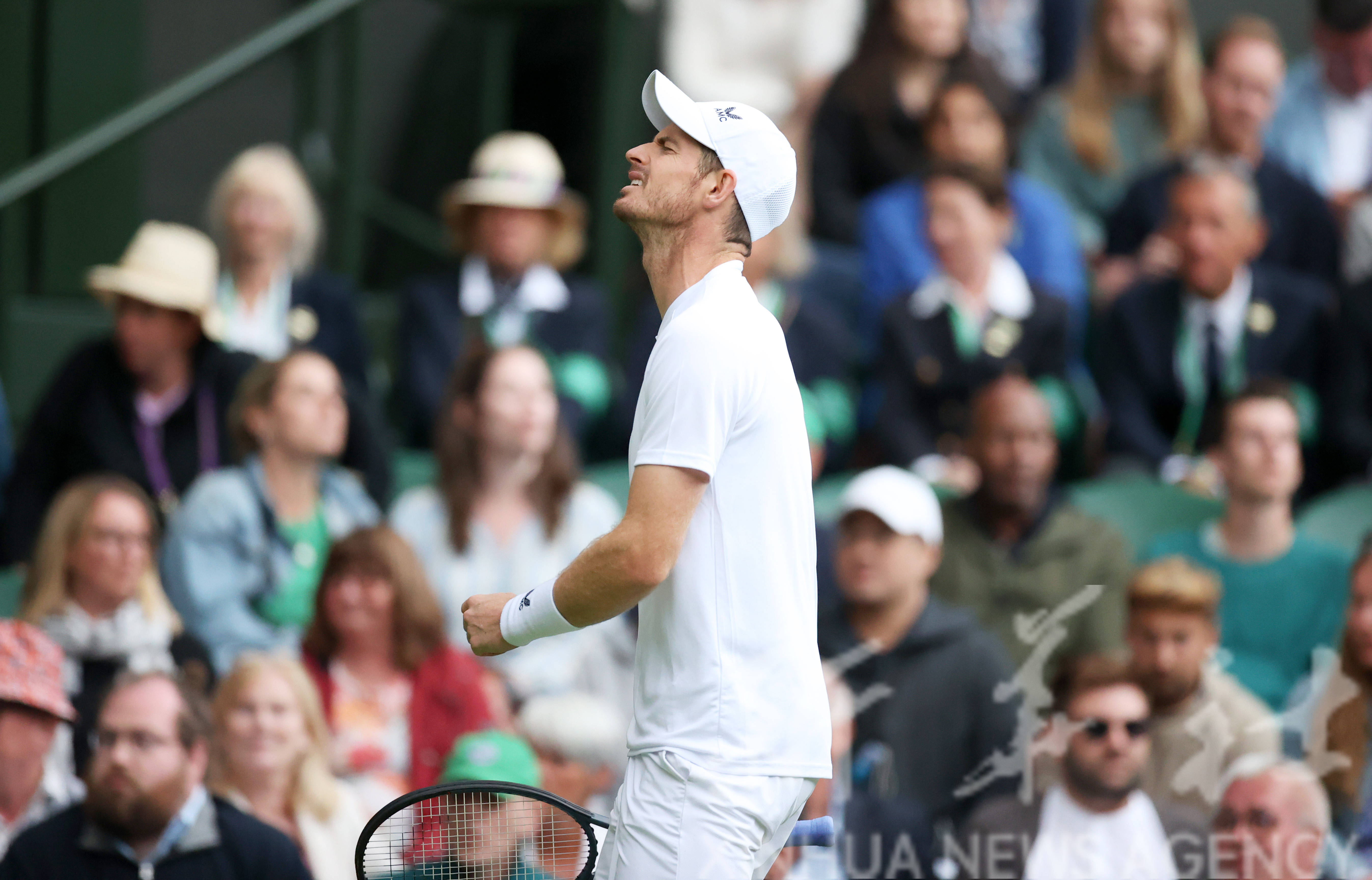 英国网球队爆冷日本网球队，穆雷完成帽子戏法