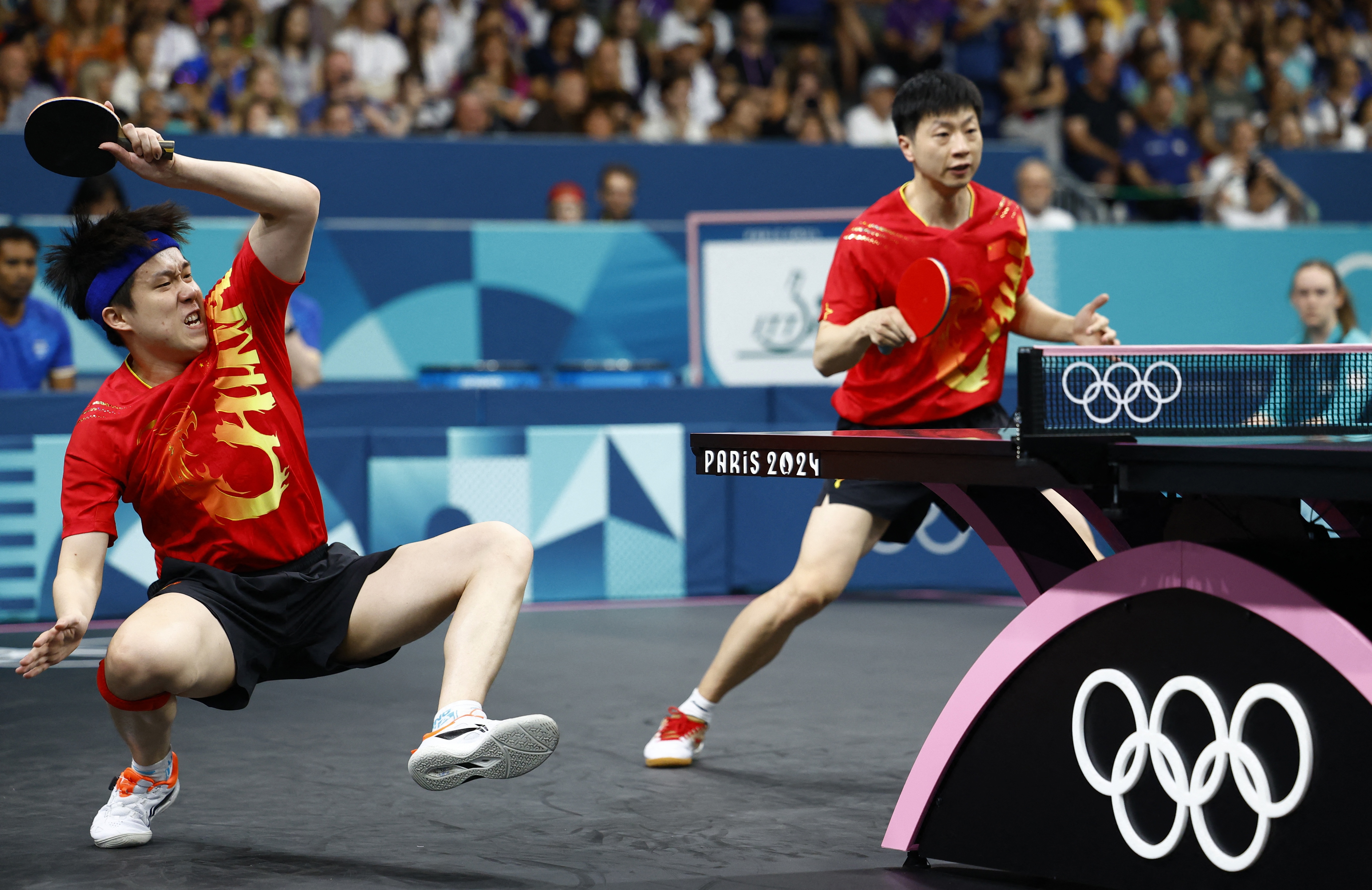 法国队轻取韩国队,马龙点燃赛场 法国队轻取韩国队,马龙点燃赛场