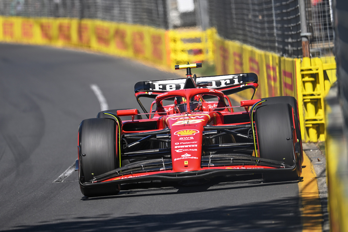 爱游戏官方-梅赛德斯逆转红牛车队，佩雷兹高光表现