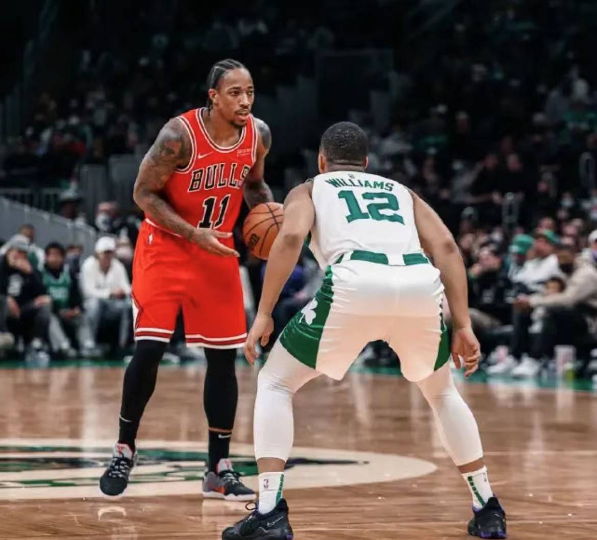 爱游戏入口-凯尔特人碾压吉林队，德罗赞状态火热