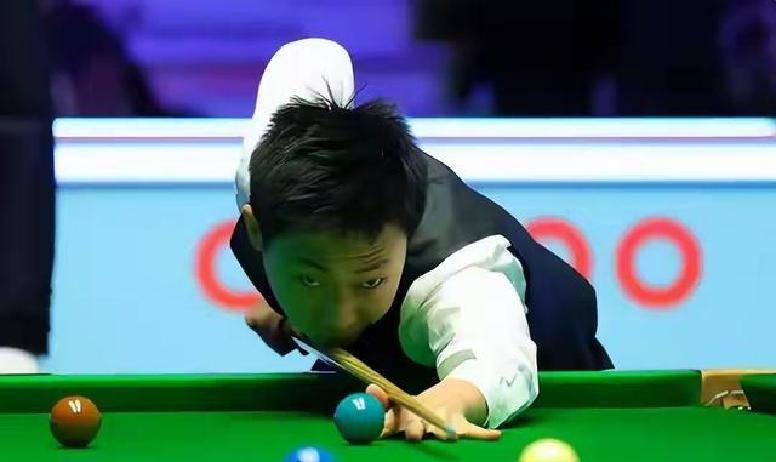 爱游戏入口-瑞典男子射击选手逆风破浪，成功晋级半决赛