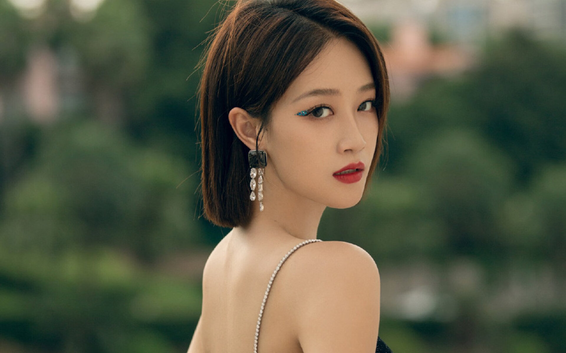 爱游戏官网-极速与热血的双重变奏，F1街道赛与瑞典掀翻西班牙的体育启示