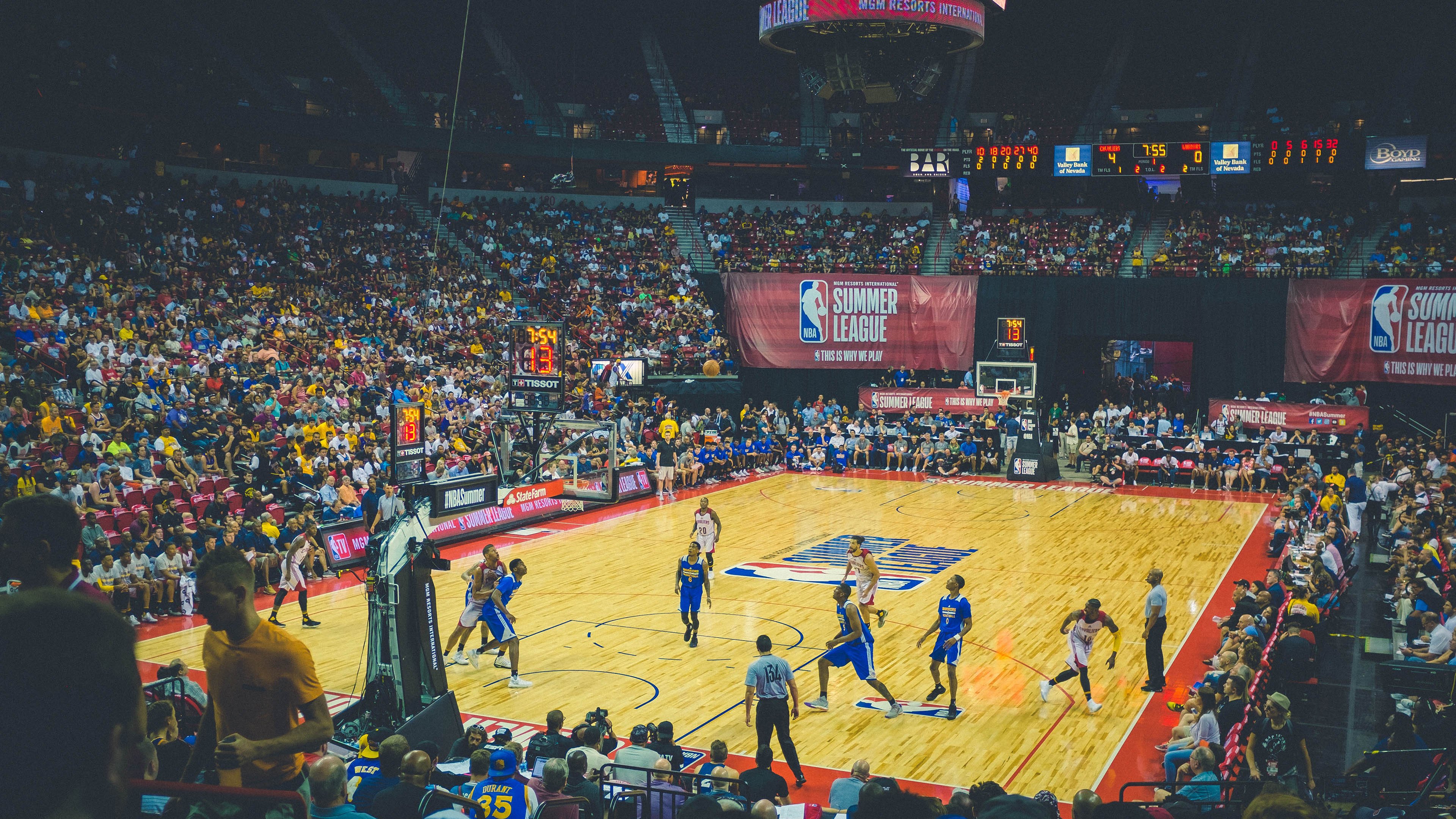 绿军险胜公牛,保罗独造18罚,诠释老将不死的淘汰赛智慧