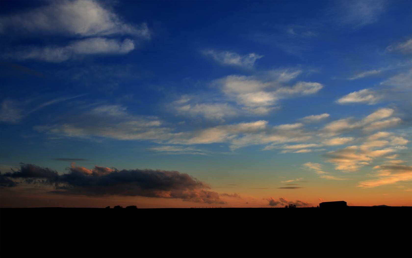爱游戏下载-雄鹿钢铁洪流淹没华南虎，拉梅洛魔术师级表现引爆赛场